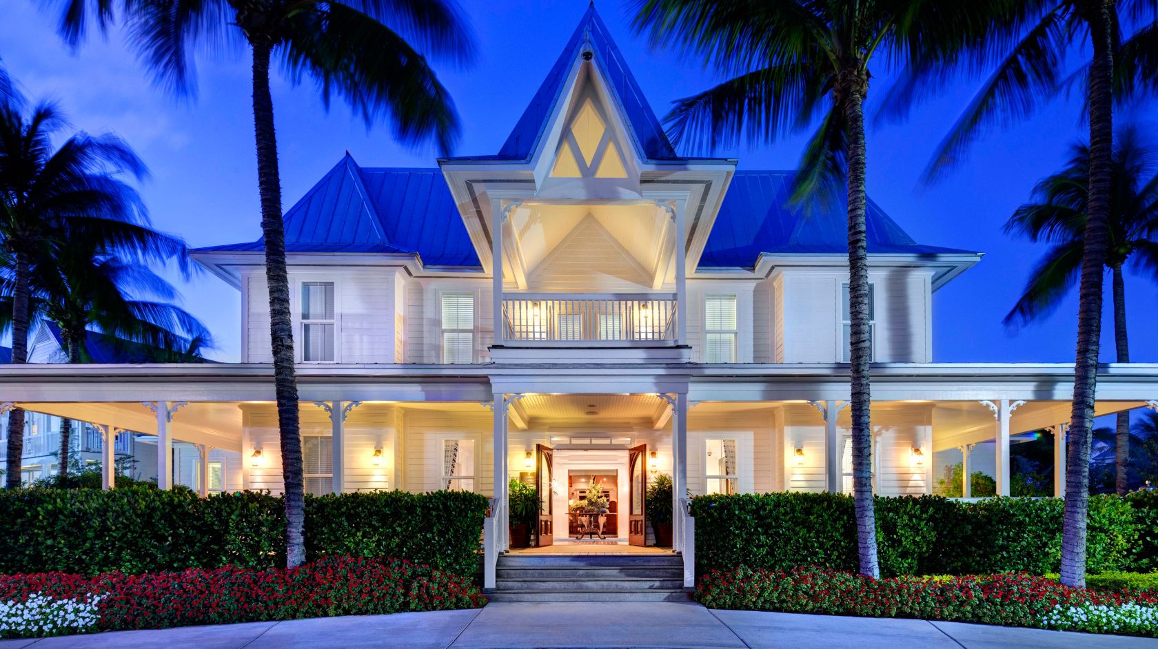 Explore Singh Resorts' Luxury Key West Hotels - Tranquility Bay at Night
